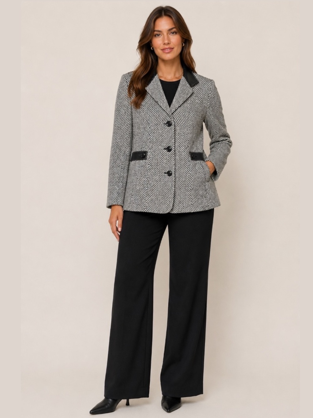 TALBOTS Petites Vintage 100% Wool Blazer Fully Lined Genuine Leather Trim Sz 2